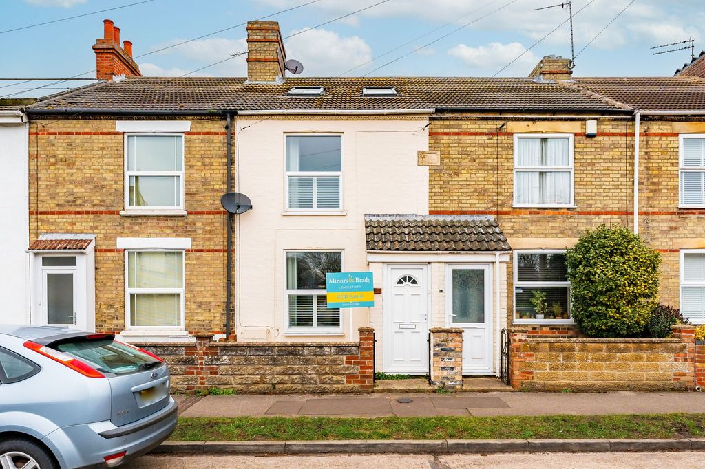 Property photo 2 of 21