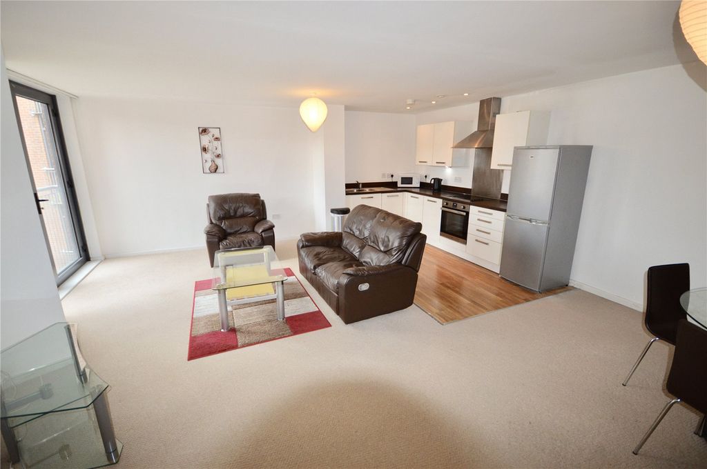 Property photo 1 of 9 Picture No. 17