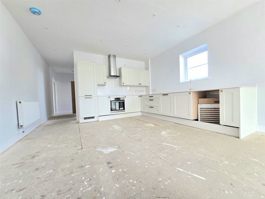 Property photo 2 of 10 Kitchen/Diner