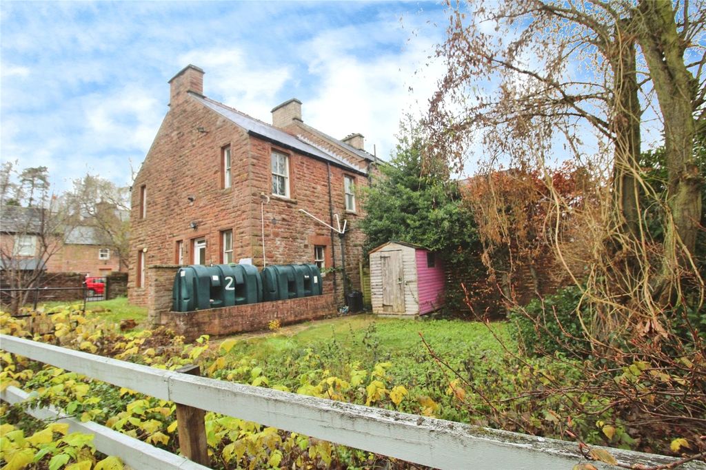 Property photo 2 of 14 External