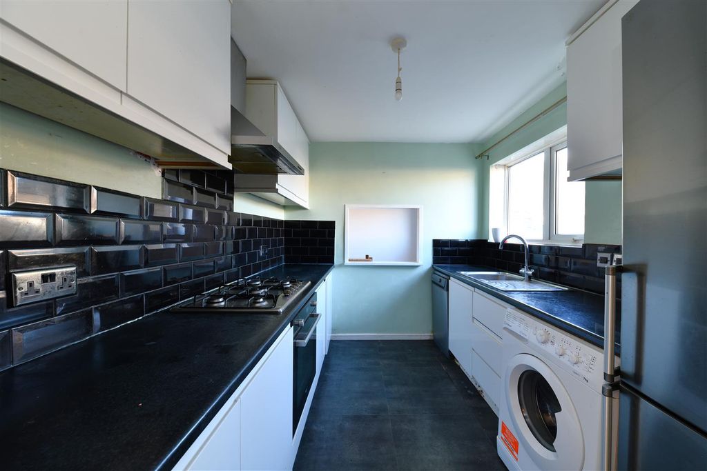 Property photo 3 of 16 Dsc_0220.Jpg