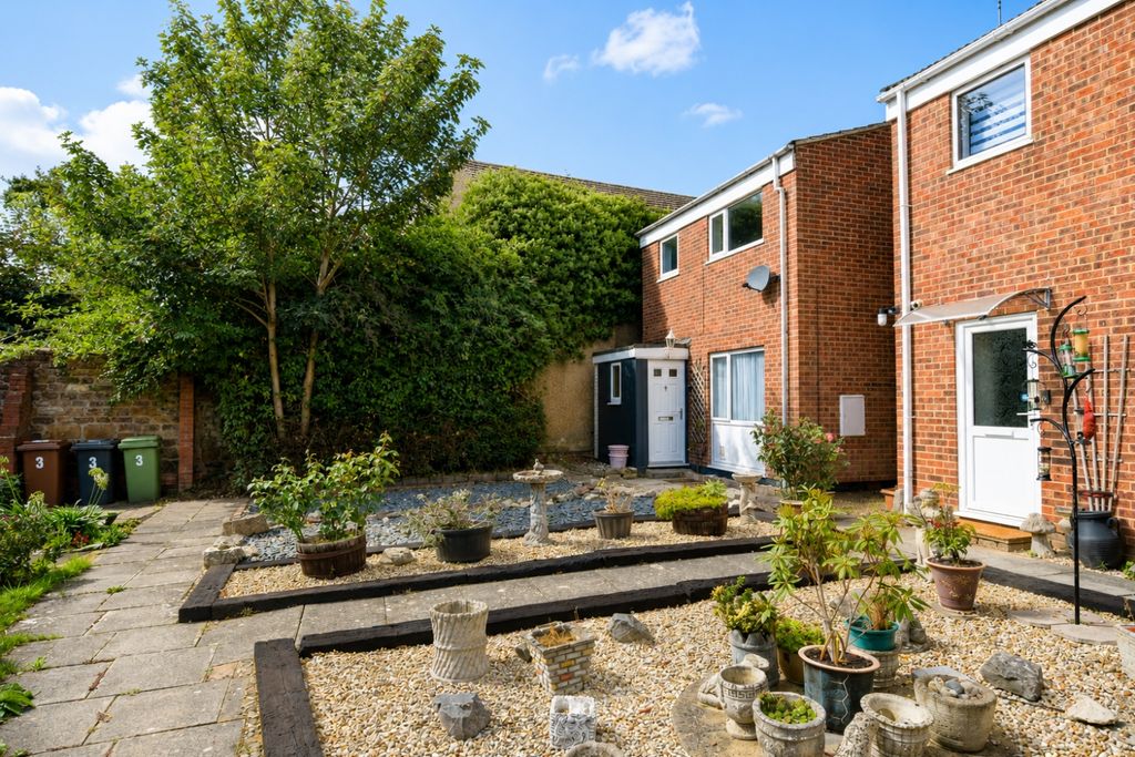Property photo 2 of 11 Orcharda