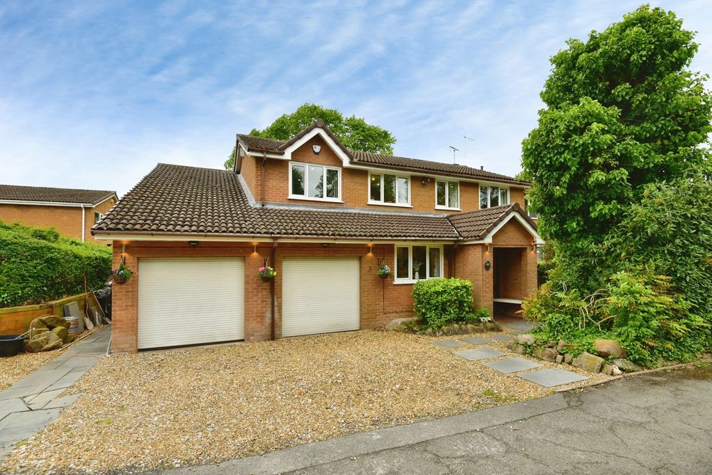 Property photo 1 of 27 Pbox-Img.Jpg