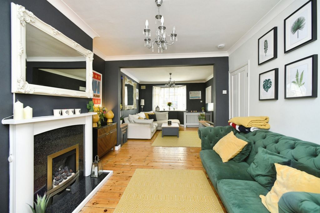 Property photo 1 of 29