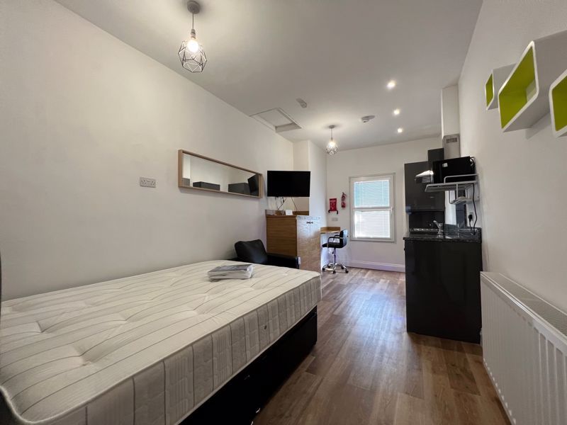 Property photo 2 of 5 Photo 2