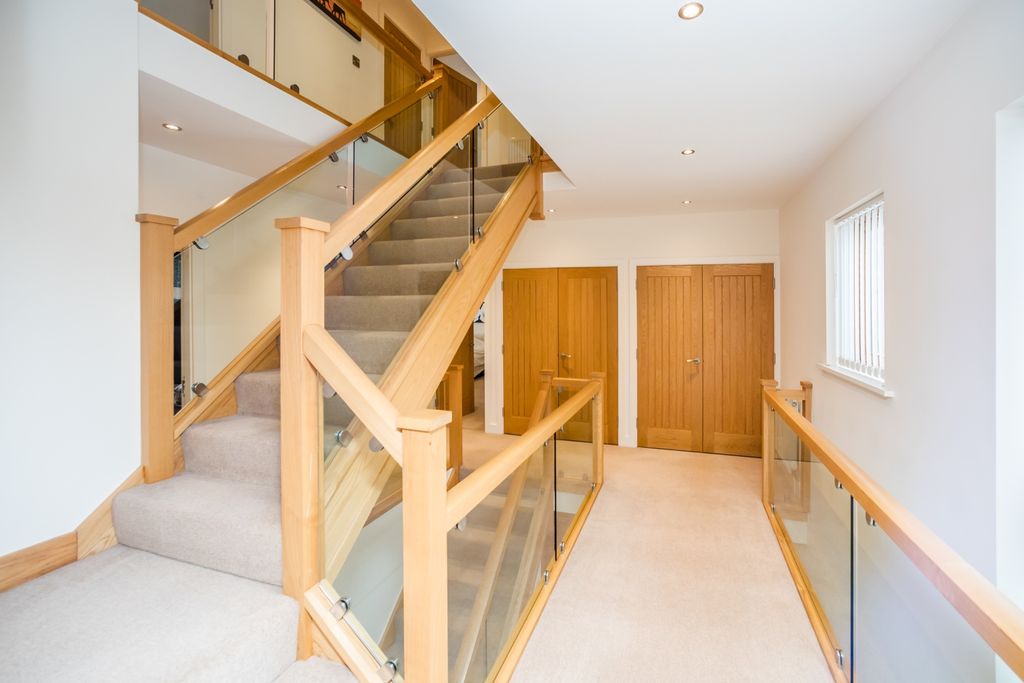 Additional image 24 of 6 bed detached house for saleVilla Gardens, Halifax, West Yorkshire HX3