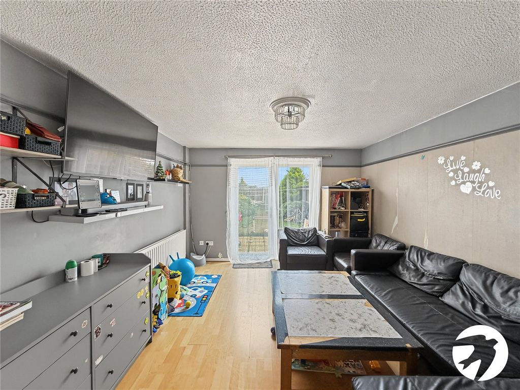 Property photo 3 of 12 Picture No. 06