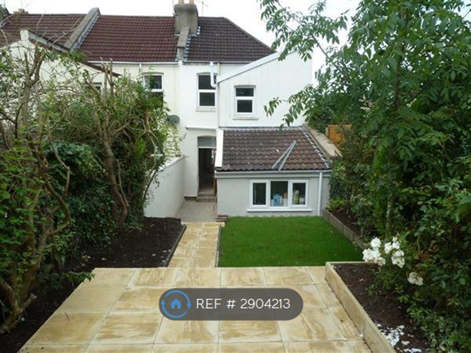 Property photo 3 of 8