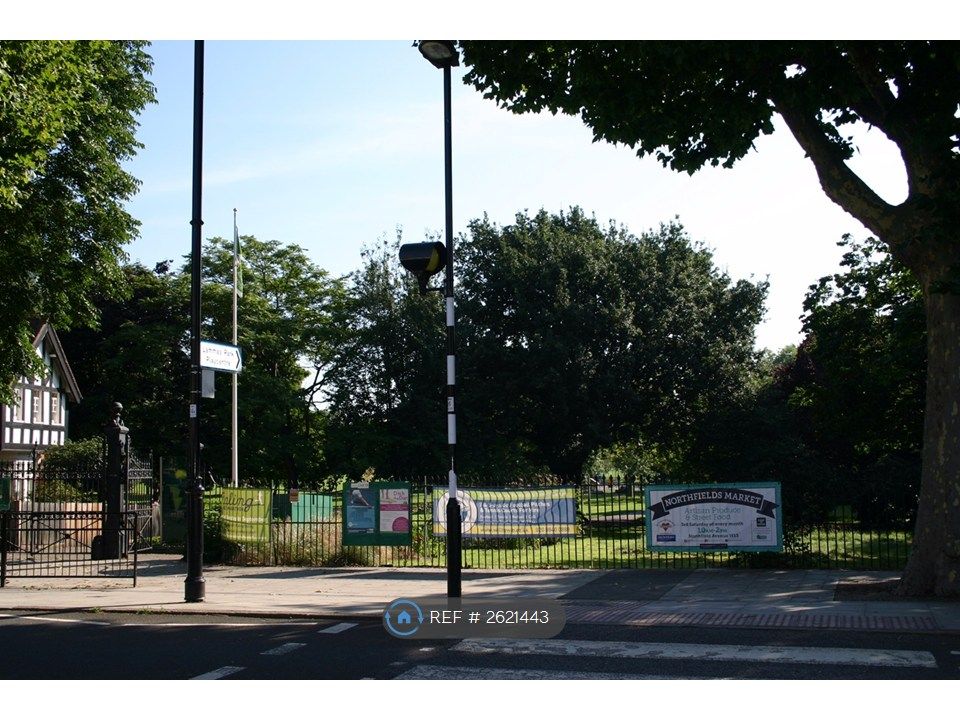 Property photo 1 of 7 Opposite Lammas Park