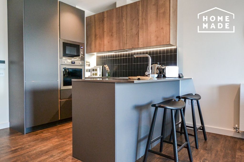 Property photo 1 of 15 A3Bbea7E689973240d4570c3A3F0