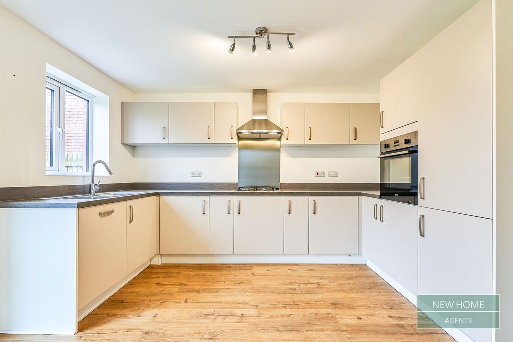 Property photo 2 of 23 Photo 10