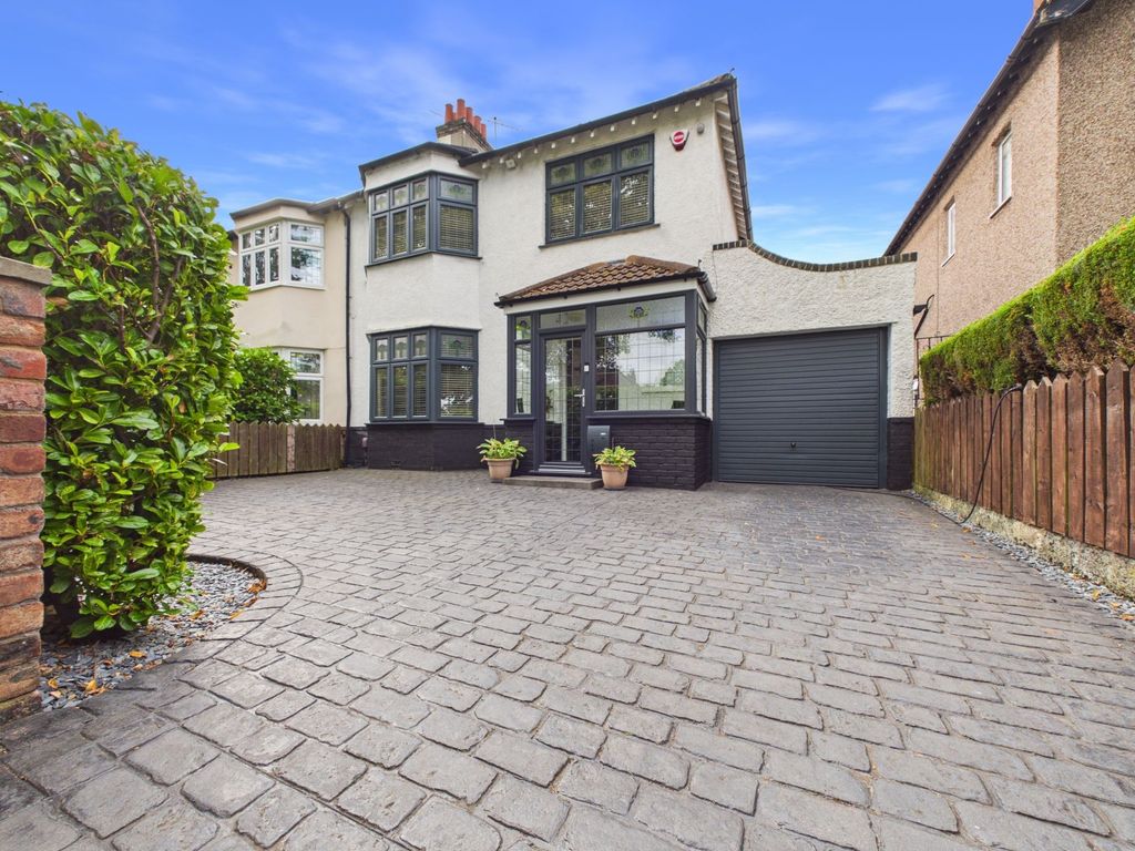 Property photo 1 of 34