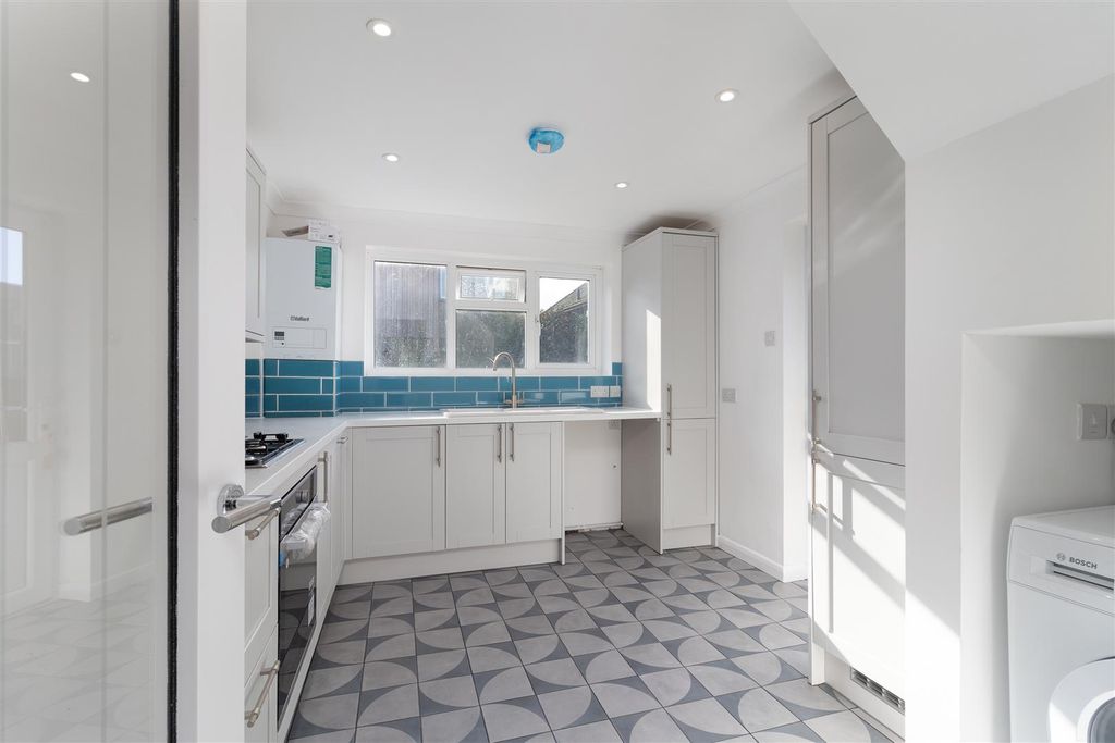 Property photo 2 of 10 Yarmouth_Spence Willard-3.Jpg