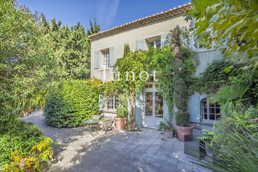 Property photo 1 of 14 Exquisite 19th-Century Stone Mas In A Peaceful Setting