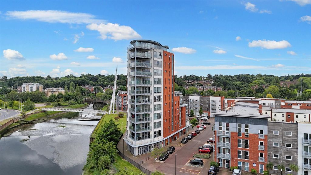 Property photo 1 of 8 Dji_20240618134855_0301_D.Jpg