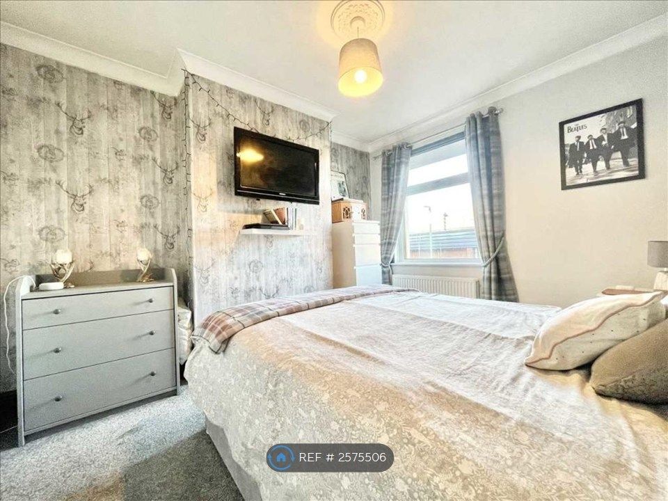 Property photo 3 of 23