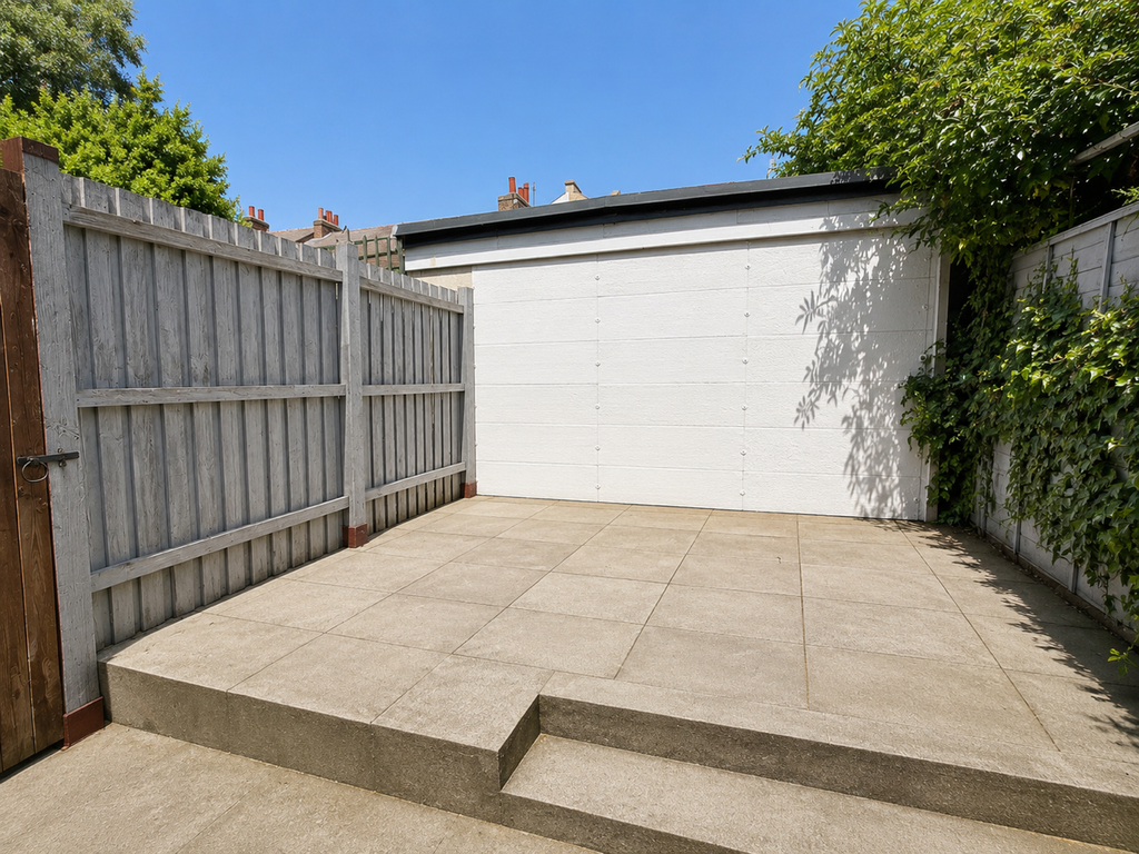 Property photo 3 of 7