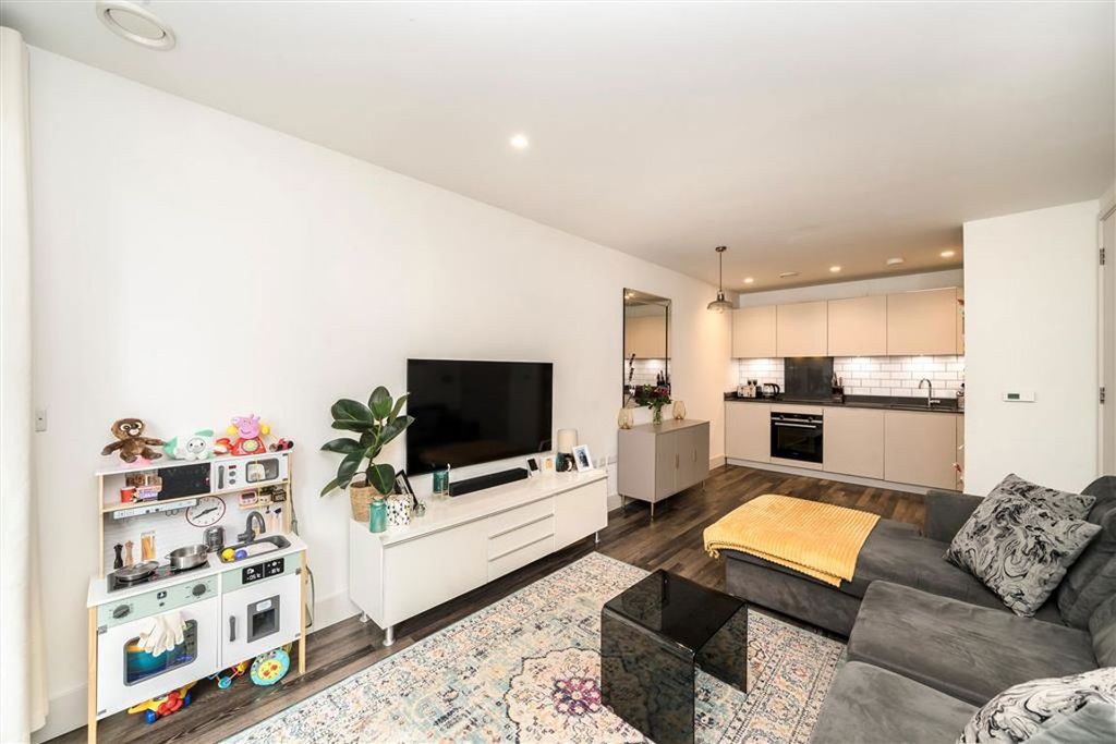 Property photo 3 of 6