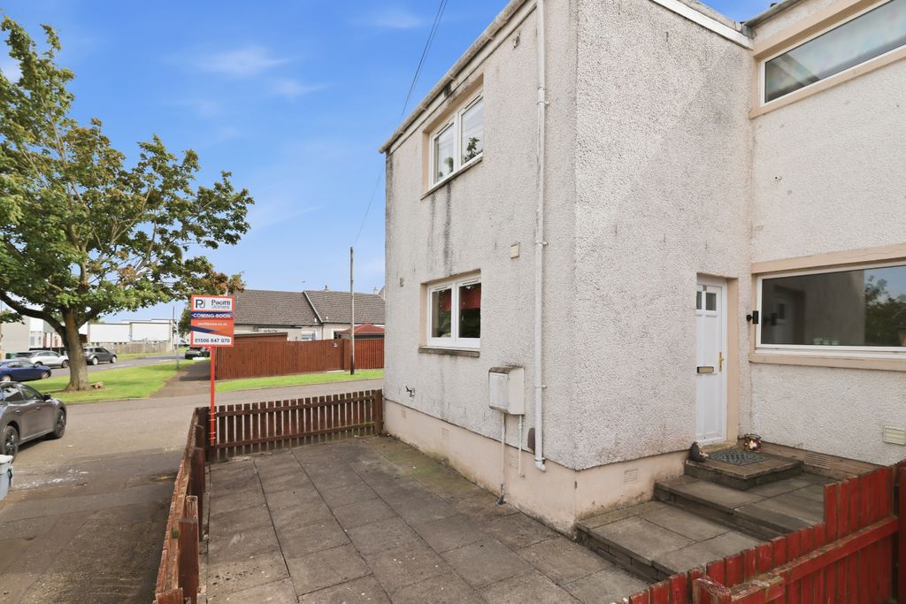Property photo 1 of 30