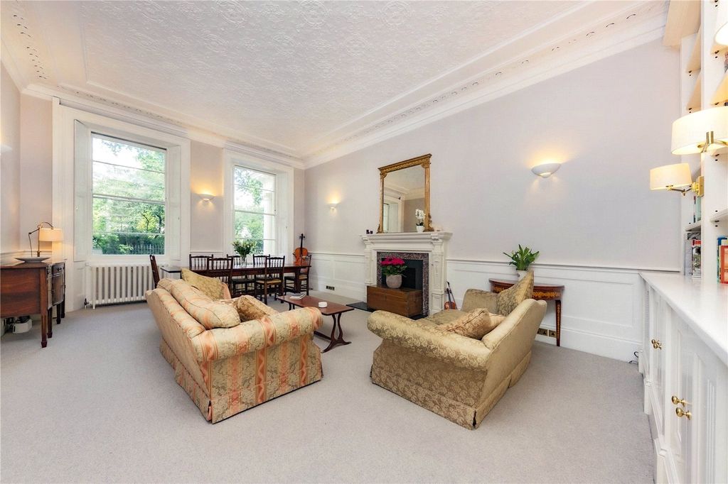 Property photo 2 of 11 Reception  Room