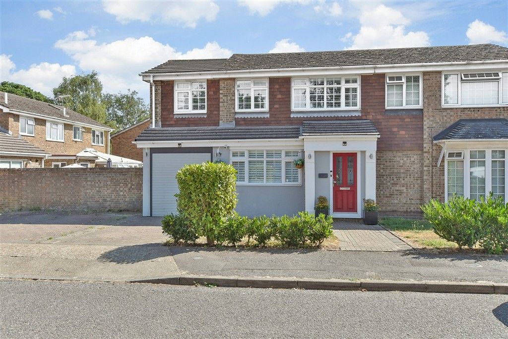 Property photo 1 of 12 External (Brochure)