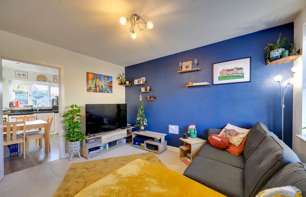 Property photo 3 of 17 Dsc_3605