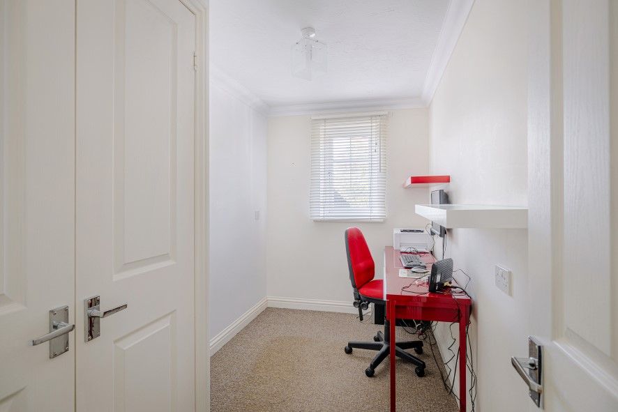 Property photo 3 of 16