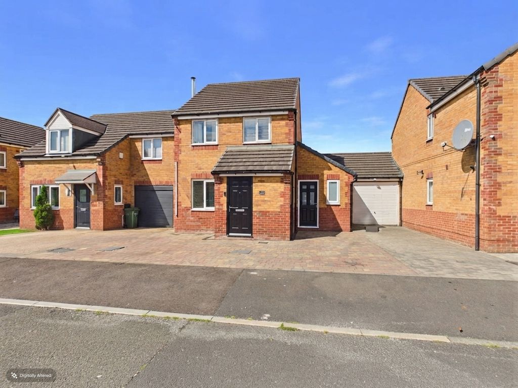 Property photo 1 of 30 Cam03729G0-Pr0383-Still002-001