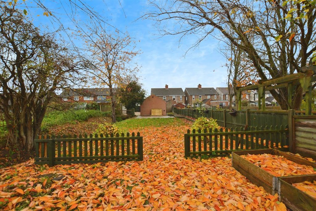 Property photo 2 of 25 Rear