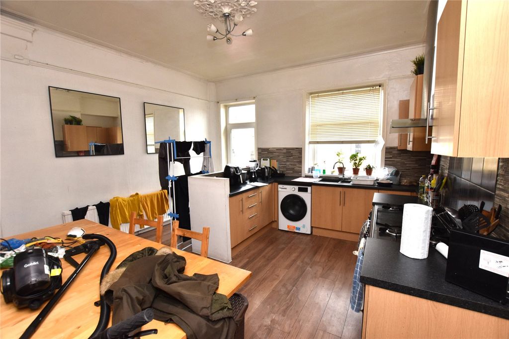 Property photo 2 of 15 Picture No. 02