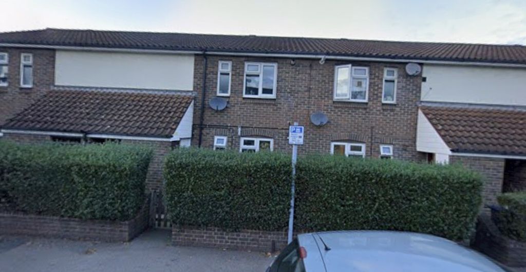 Property photo 1 of 1