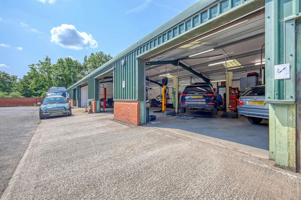 Property photo 3 of 8 Img_1832_25 Copy.Jpg