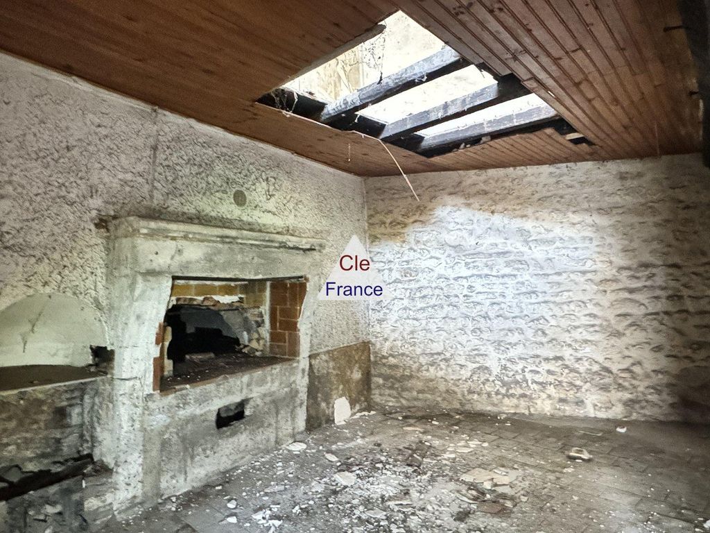 Property photo 3 of 6