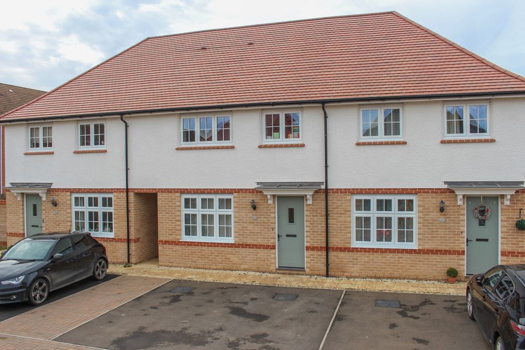 Property photo 1 of 12 Front House