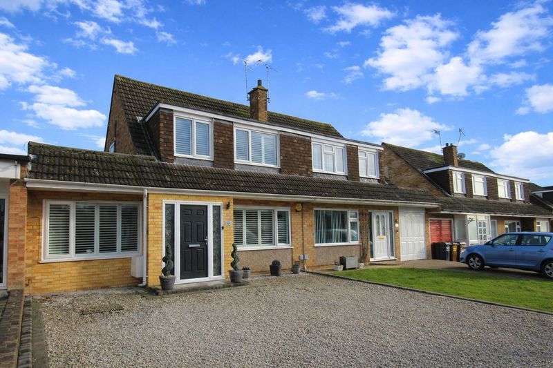 Property photo 1 of 27 Photo 3