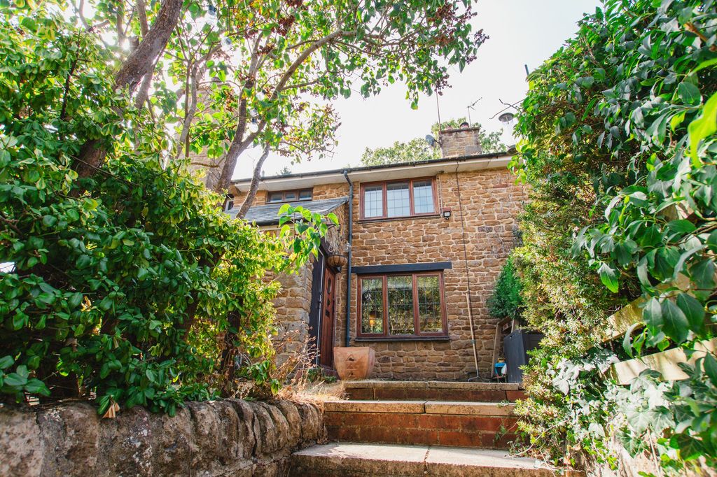 Property photo 1 of 25