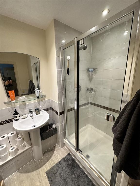 Property photo 3 of 20 Modern Bathroom Featuring A Spacious Walk-In Showe...