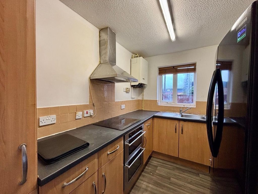 Property photo 2 of 10 Image