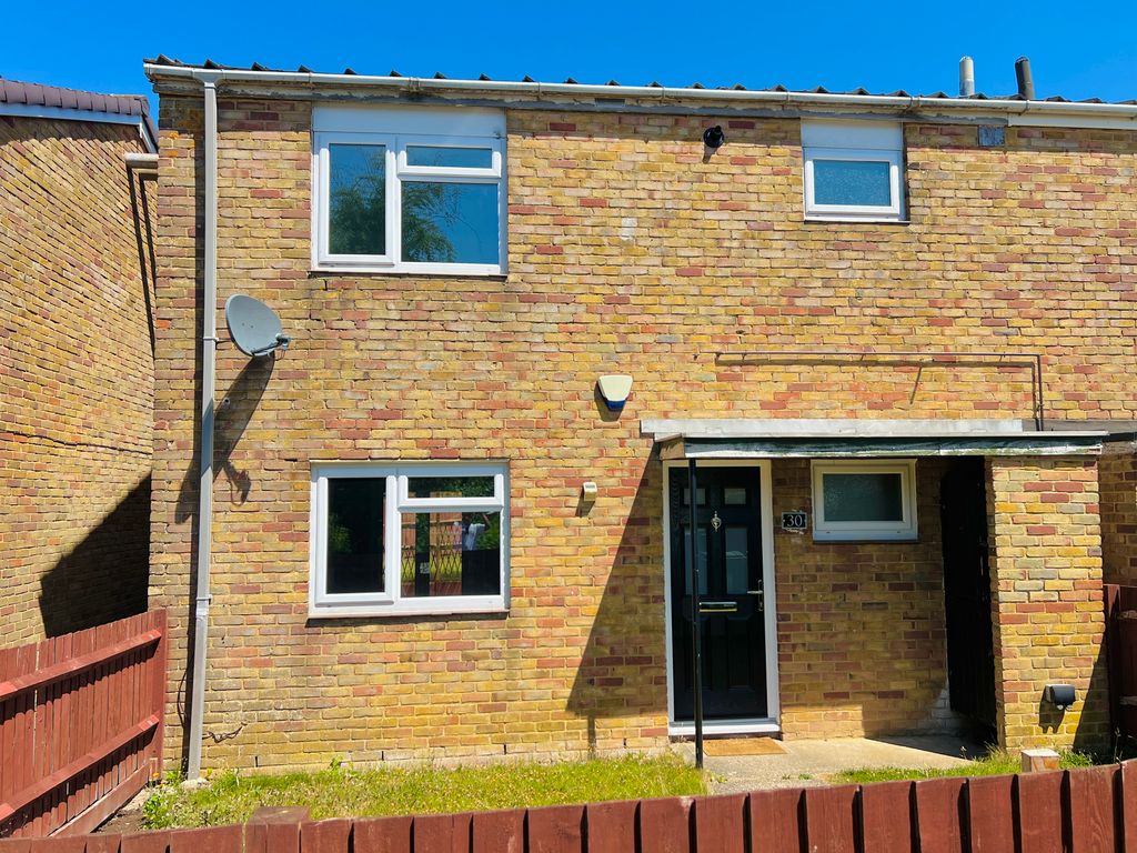 Property photo 1 of 12 Front