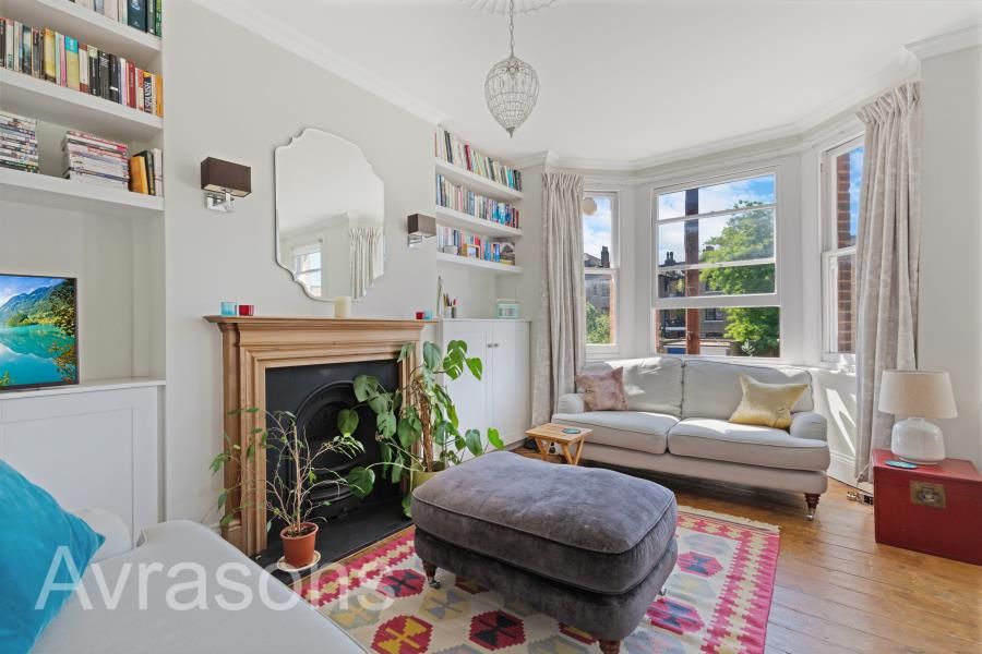 Property photo 1 of 12