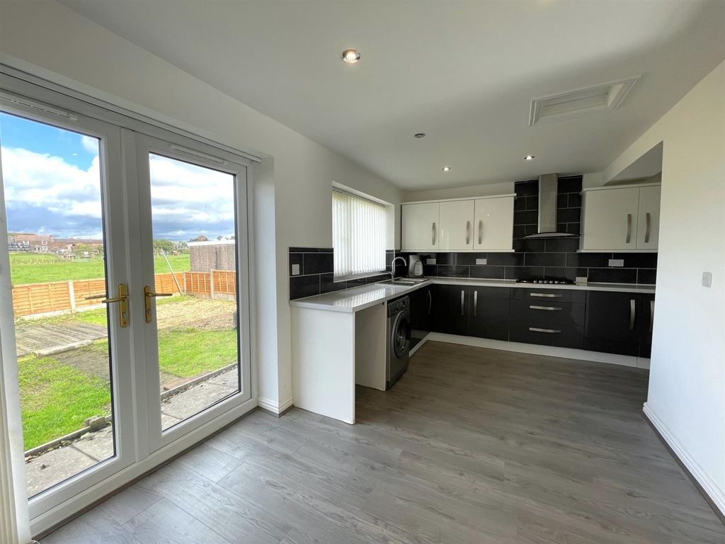 Property photo 2 of 25 cc.Jpg