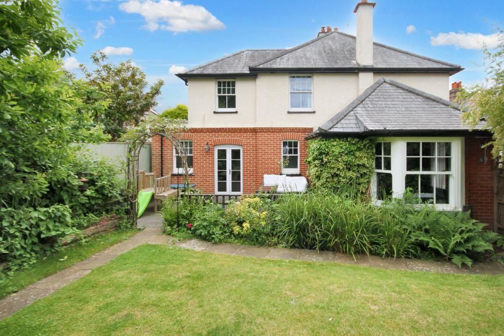 Property photo 1 of 16