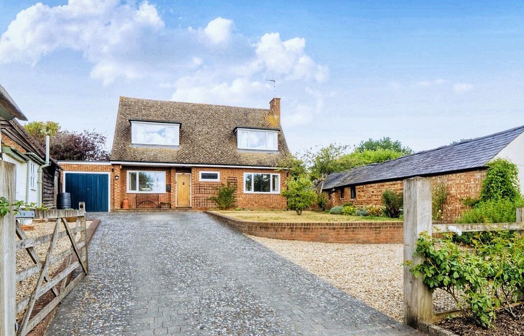 Property photo 1 of 25 Picture No. 32
