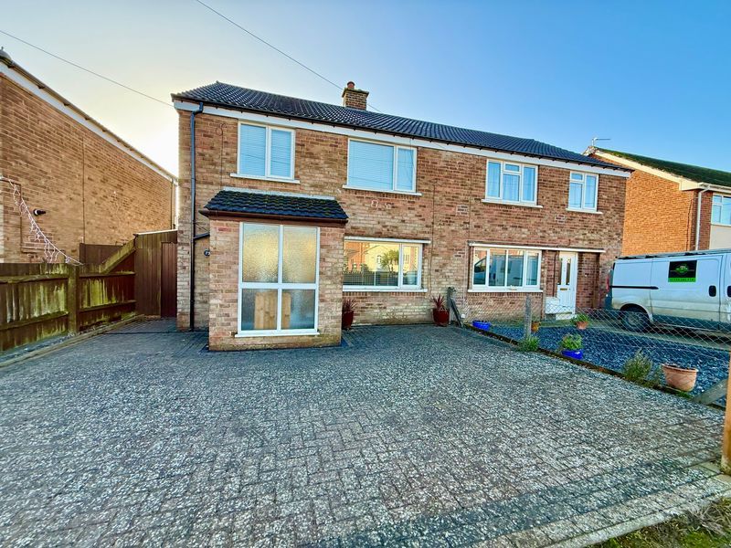 Property photo 1 of 12 Photo 13