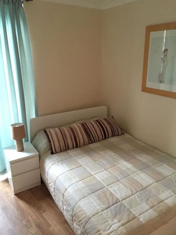 Property photo 3 of 8 Photo 4