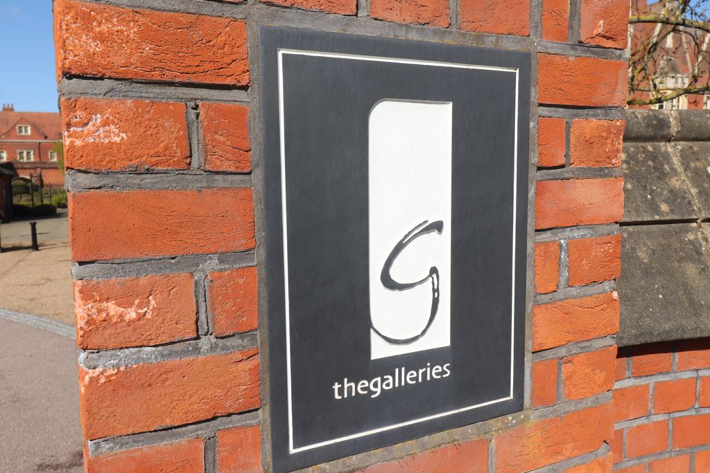 Property photo 2 of 15 The Galleries