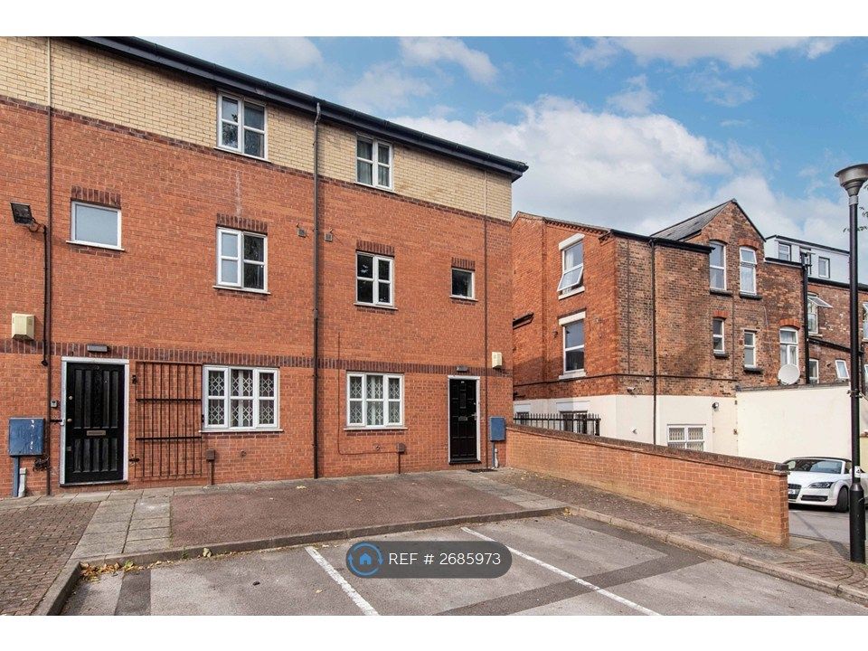 Property photo 1 of 11 Front Of Teh House