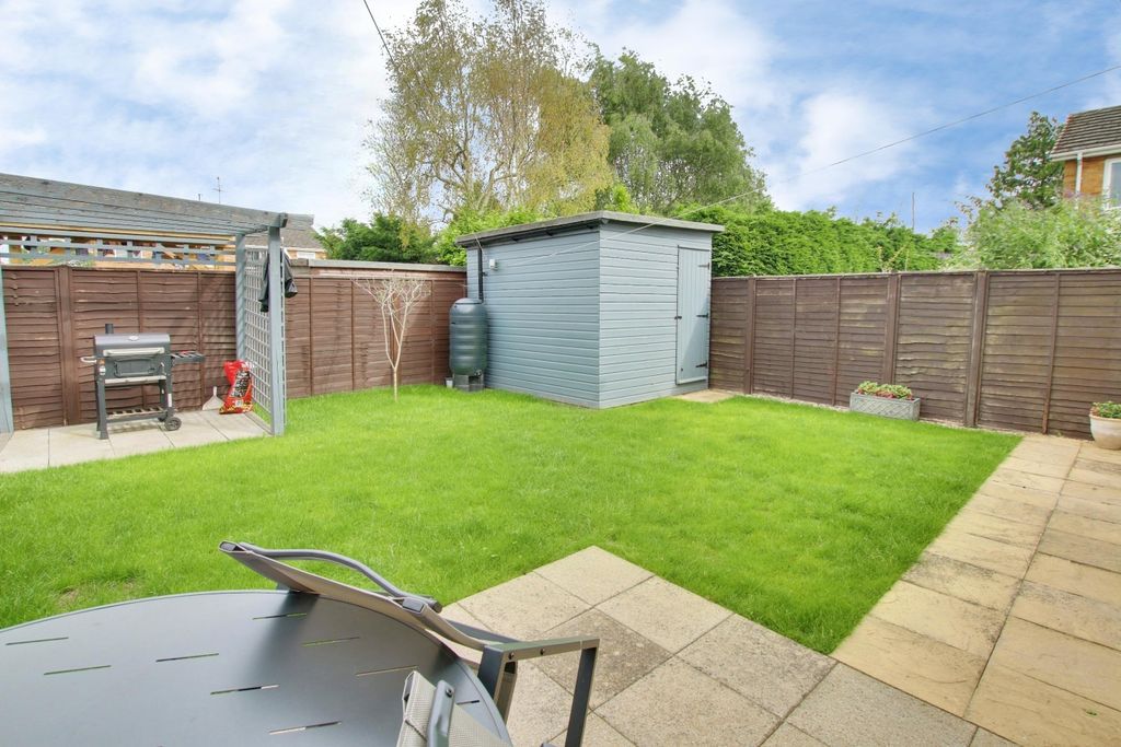 Property photo 3 of 17