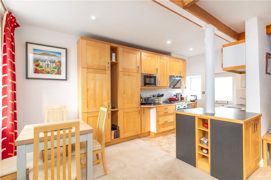 Property photo 2 of 16 Kitchen