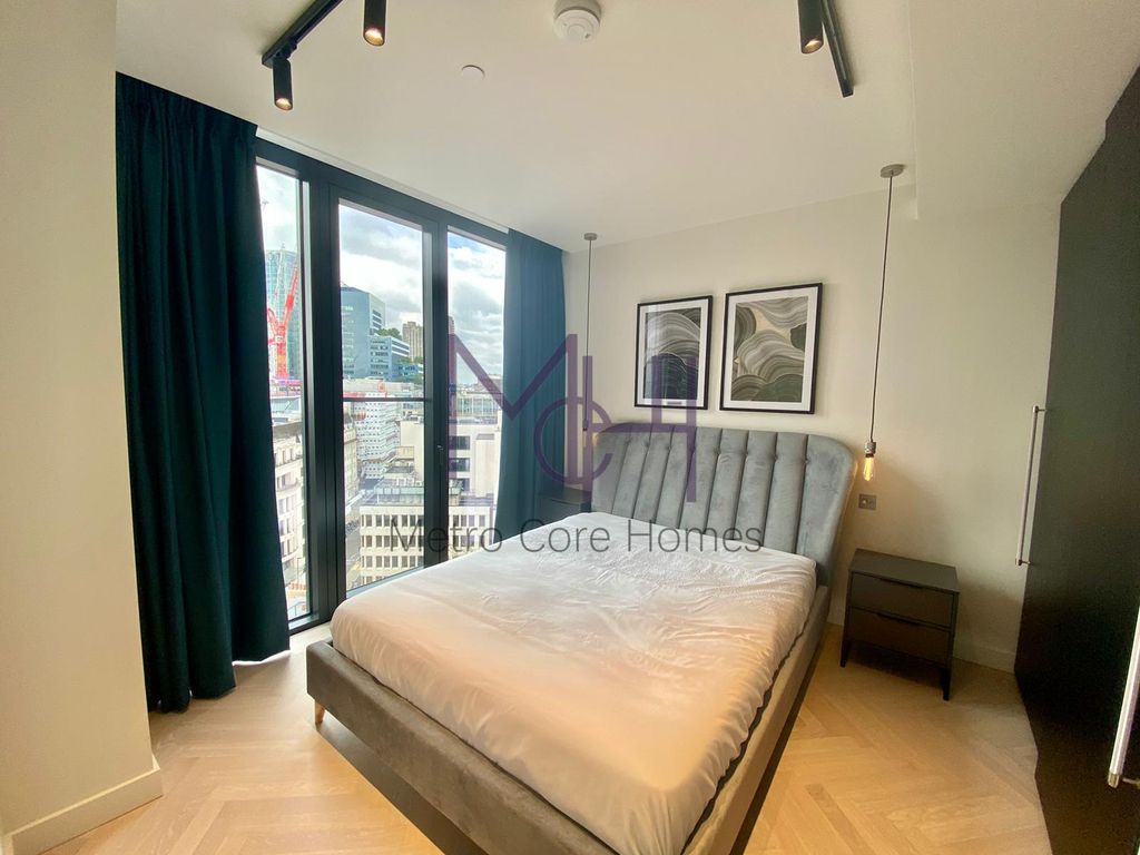 Property photo 3 of 5